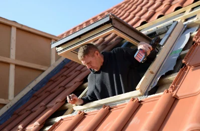 Pose de fenêtres de toit Velux à Péron